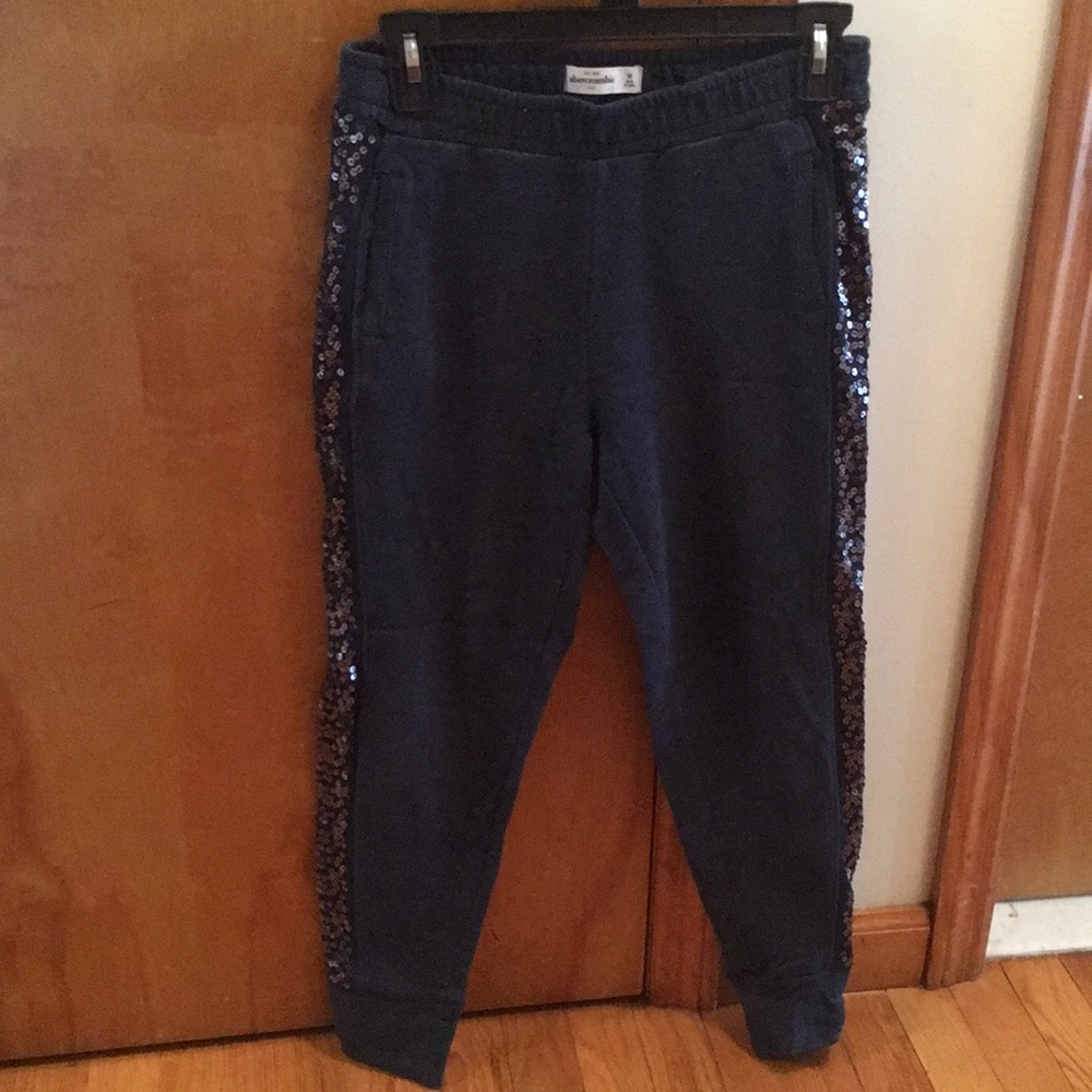 Girls Abercrombie kids sequins joggers.